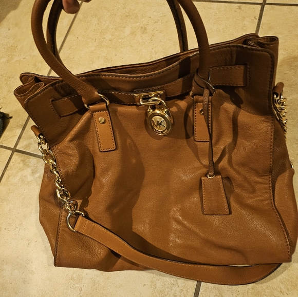 Michael Khors Hamilton Satchel - Picture 2 of 8